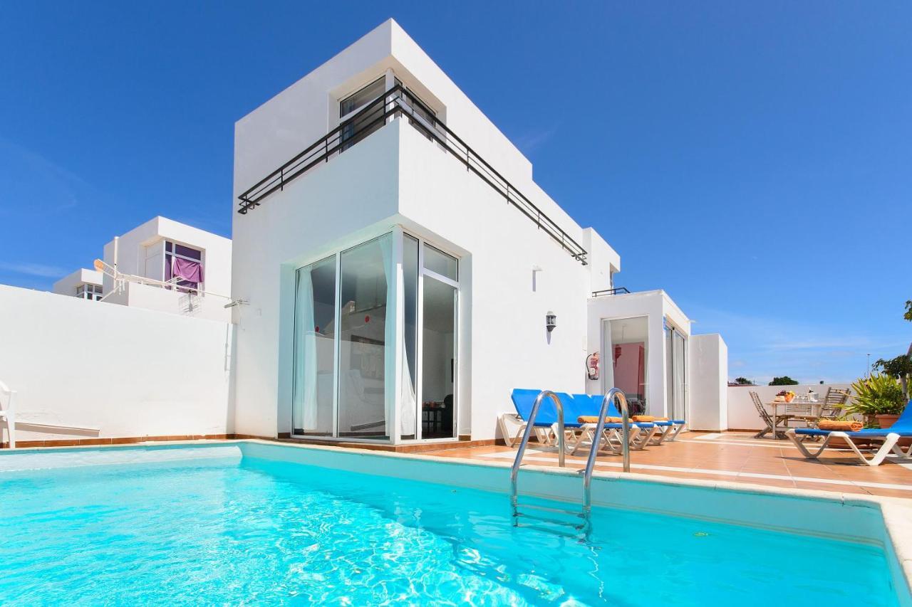 Luis I Villa Puerto del Carmen  Exterior photo